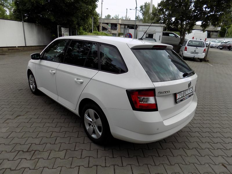 Škoda Fabia (2016) 1.4 TDi  1. majitel - fotka 5 z 12
