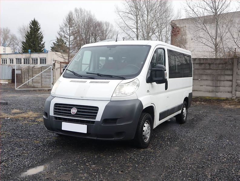 Fiat Ducato (2013) 2.0 MultiJet, Bus, 9Míst, 1Maj - fotka 2 z 15