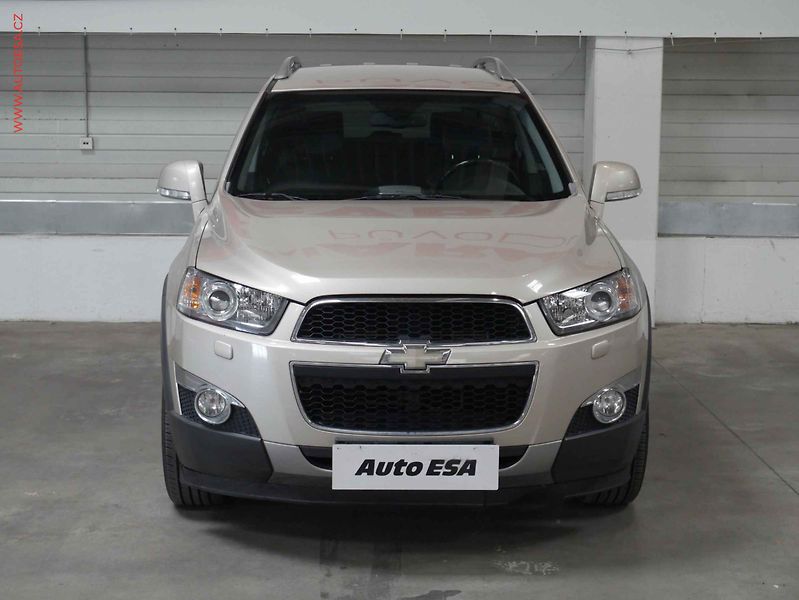 Chevrolet Captiva (2012) 2.2 CDTi 4x4, ČR, servis - fotka 2 z 22