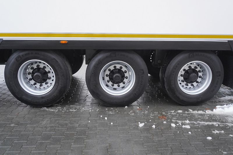 MAN TGX (2023) 18.510 tractor unit+semitraile - fotka 11 z 16
