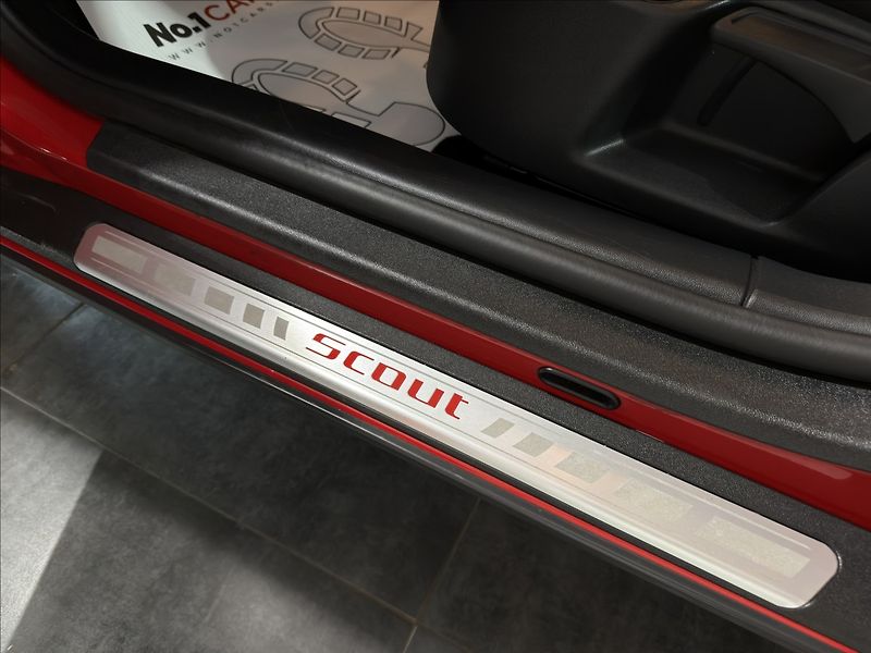Škoda Octavia 1,8   TSI SCOUT NOVÝ MOTOR 0KM - fotka 9 z 37