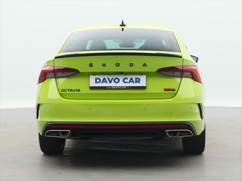 Škoda Octavia 2,0 TSI 180kW DSG RS CZ DPH - fotka 6 z 41