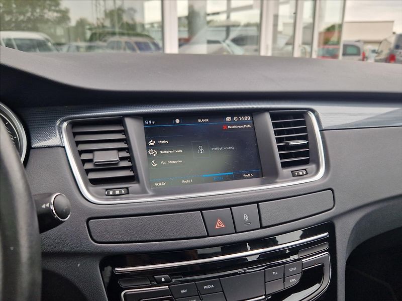 Peugeot 508 1,6 d 88kW KAMERA PANORAMA - fotka 32 z 37