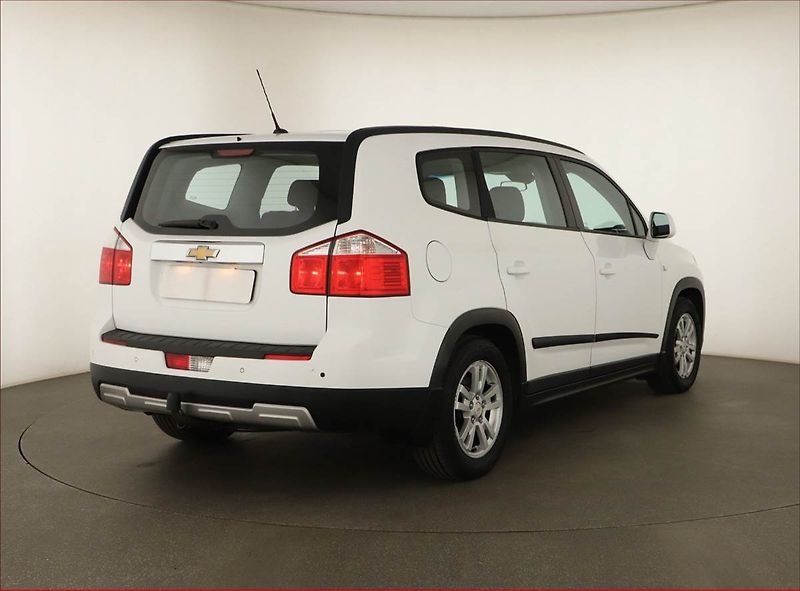 Chevrolet Orlando (2012) 2.0 VCDi, 7 míst, Tempomat - fotka 5 z 14