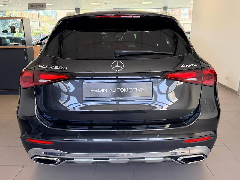 Mercedes-Benz GLC (2026) 220 d 4MATIC - fotka 4 z 5