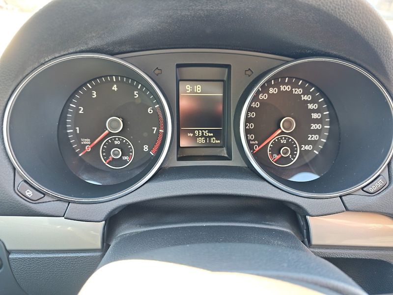 Volkswagen Golf (2009) 1,4i 16v 59 Kw Trend - fotka 20 z 30