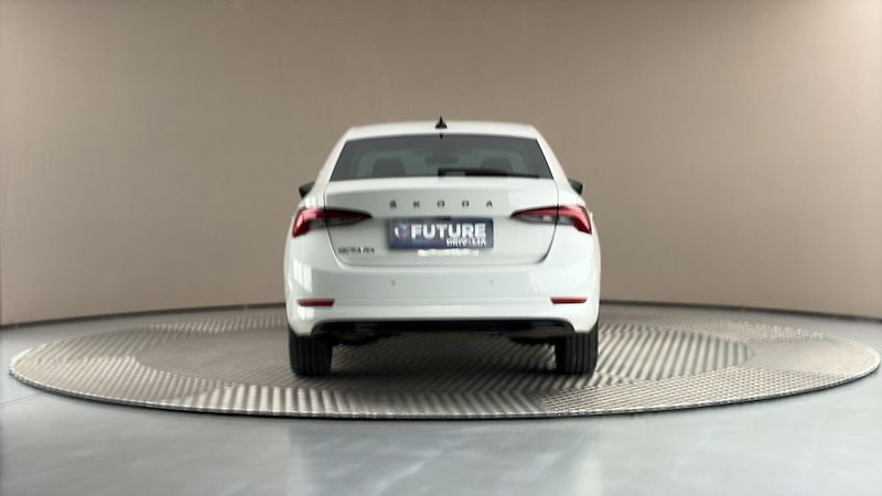 Škoda Octavia 2.0 TDI DSG Style - fotka 5 z 29