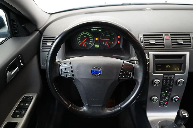 Volvo V50 - fotka 15 z 21