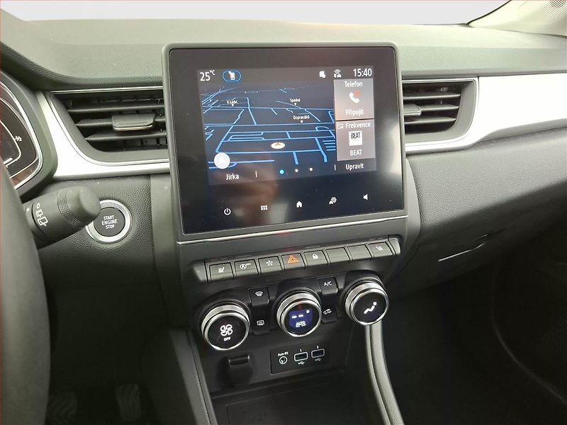 Renault Captur (2023) Techno 1.0 TCe, ČR,1.maj - fotka 12 z 17