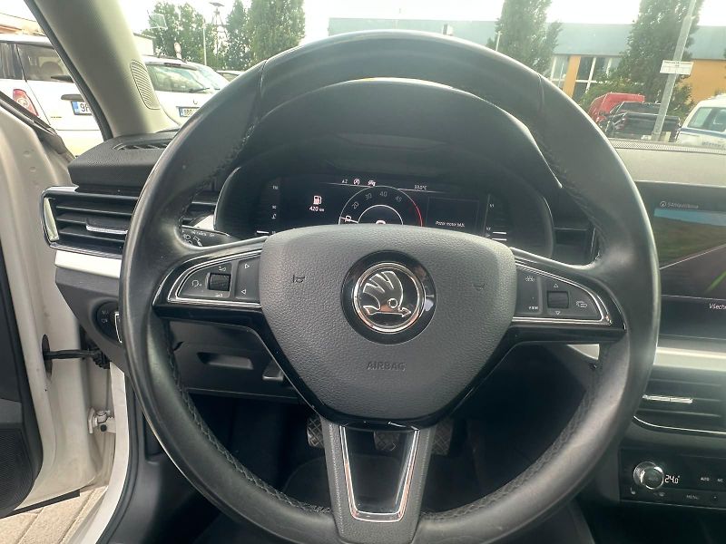 Škoda Scala (2019) 1.6TDi, 85KW - fotka 15 z 32