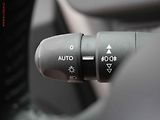 Peugeot 2008 (2018) 1.2PT, AC, park.asist - náhled 13
