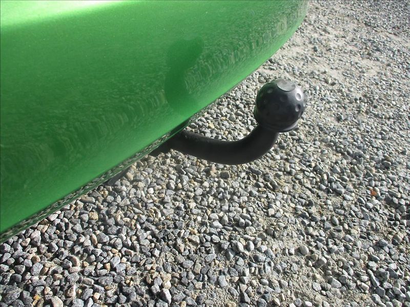 Škoda Fabia 1,2 TSI, klima, servis, tažné, - fotka 28 z 45