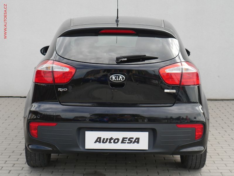 Kia Rio (2016) 1.4CVVT, AC, tempo, park - fotka 5 z 18