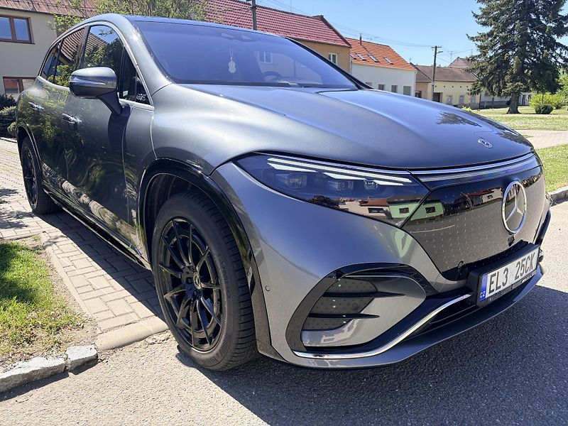 Mercedes-Benz EQS 450 AMG  - fotka 2 z 64