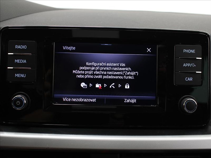 Škoda Scala 1,0 TSi 85kW Ambi. PLUS 59tkm! - fotka 19 z 23