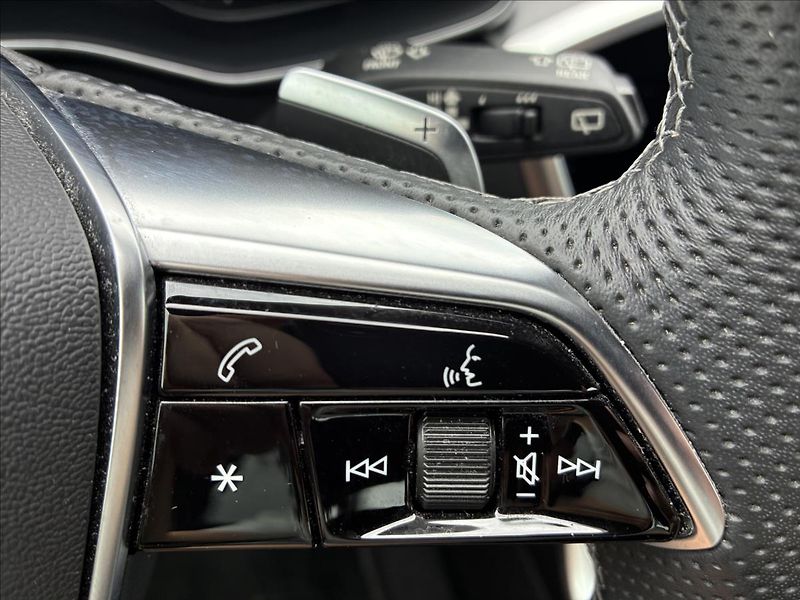 Audi A6 2,0 TFSI 195 KW,S-LINE,TAŽNÉ - fotka 22 z 39
