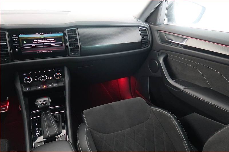 Škoda Kodiaq (2023) 2.0 TDI - fotka 8 z 19