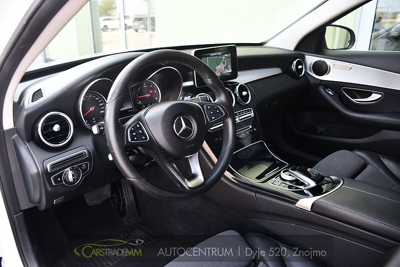 Mercedes-Benz Třídy C 220d 4MATIC ČR NAVI - fotka 15 z 34
