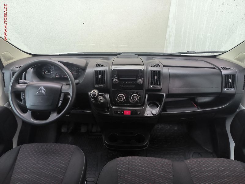 Citroën Jumper (2020) 2.2HDi L2H2 6míst, 1.maj,ČR - fotka 8 z 18