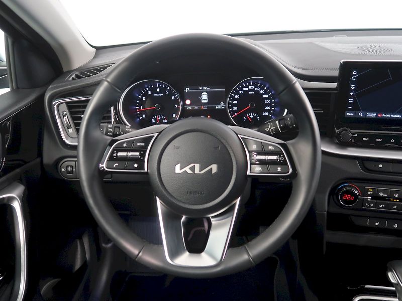 Kia XCeed (2025) TOP 1,5 T-GDi 103kW 7DCT - fotka 15 z 27