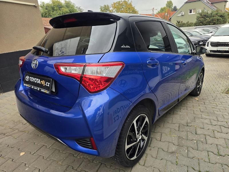 Toyota Yaris 1.5-AUTOMAT-SELECTION EDICE - fotka 7 z 22