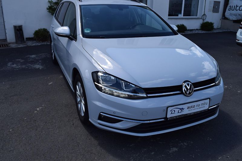 Volkswagen Golf Variant (2018) 1.4TSI 92kw CLBMT TAŽ NAVI APP - fotka 4 z 44