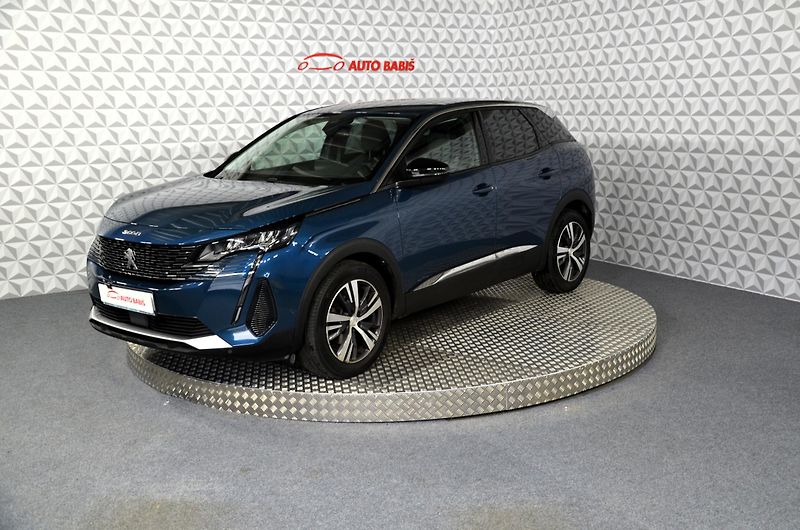 Peugeot 3008 (2022) 1.5bHDi 130 Allure - fotka 1 z 17
