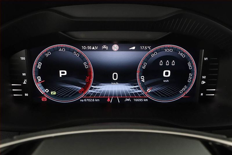Škoda Karoq (2025) 1.5 TSI, SPORTLINE, AUTOMAT - fotka 8 z 24