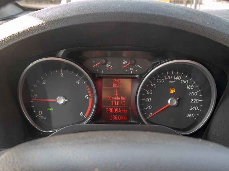Ford Galaxy (2009) 2.0D 85KW 7 – TAŽNÝ - fotka 19 z 44