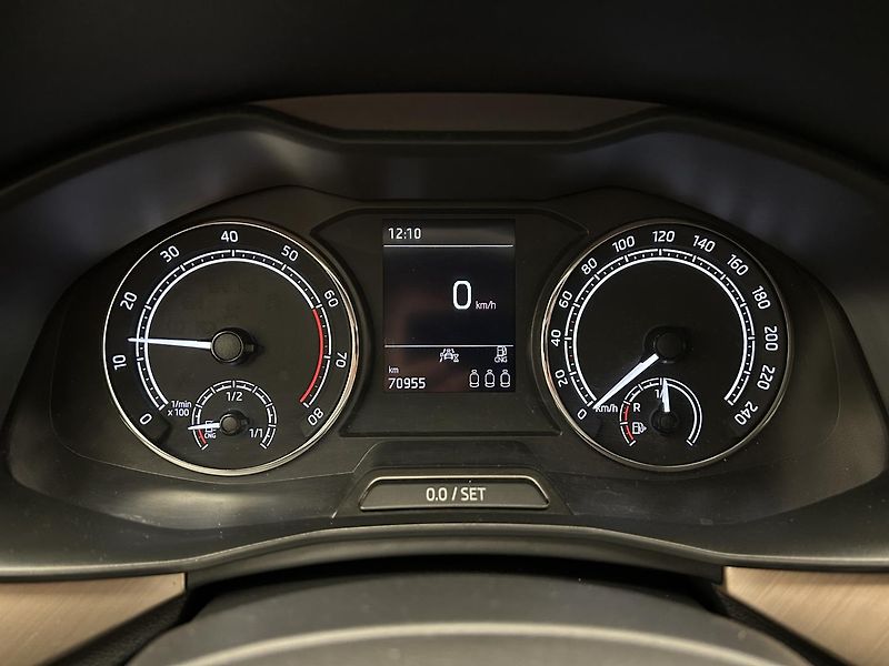 Škoda Scala 1.0 TGI Style - fotka 10 z 25