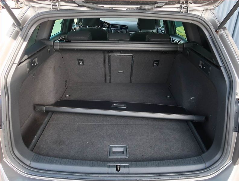 Volkswagen Golf (2016) 2.0 TDI GTD, Automat - fotka 14 z 21