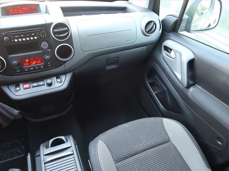 Peugeot Partner (2017) Outdoor 1.6 BlueHDi, 5Míst, SR - fotka 8 z 14