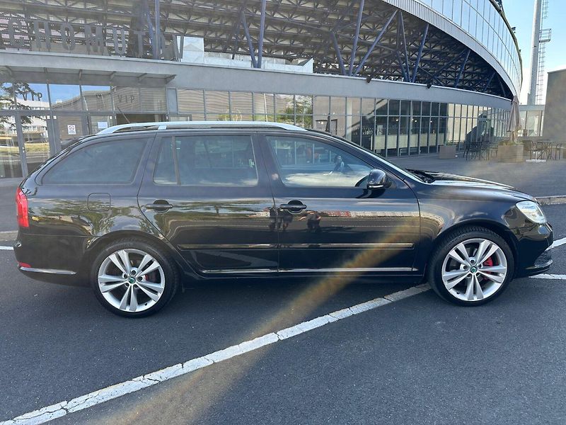 Škoda Octavia (2012) RS 2,0TDI 125kw DSG - fotka 8 z 21