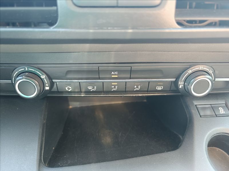Peugeot Rifter 1,5 BlueHDi Active - fotka 18 z 19