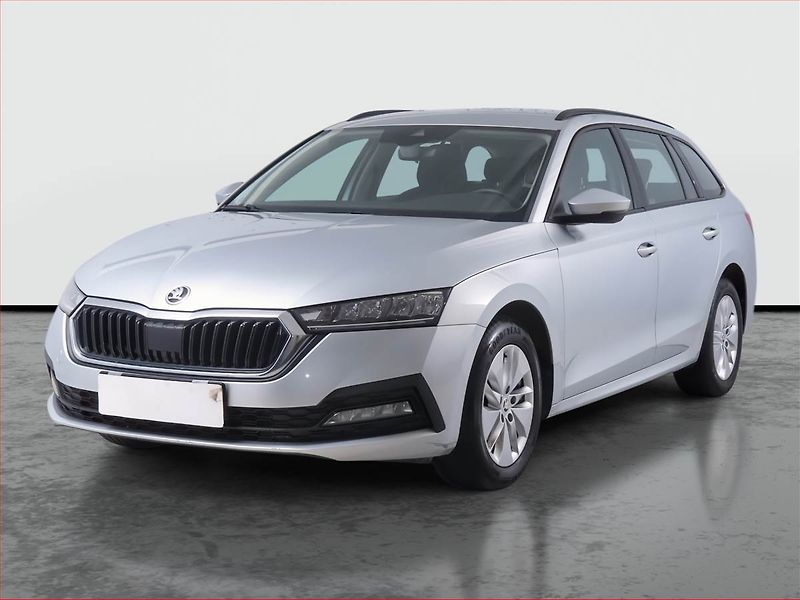 Škoda Octavia (2022) Ambition 2.0 TDI, ČR,1.maj - fotka 2 z 15