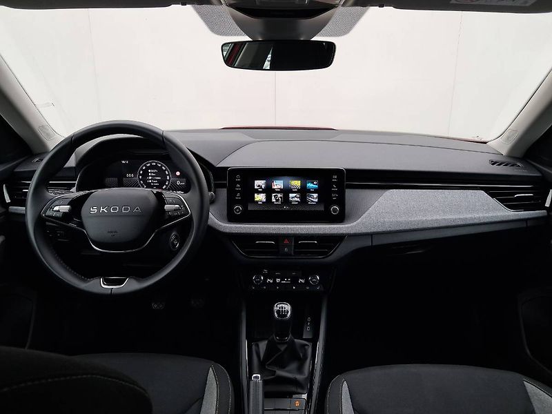 Škoda Kamiq (2024) Selection 1.0 TSI / 85 kW  M6 - fotka 7 z 26