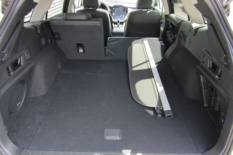 Subaru Outback (2025) 2,5i TOURING MY25.5 - fotka 15 z 22