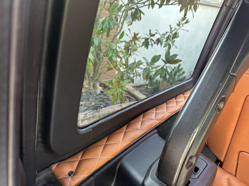 Jeep Wrangler (2023) 4xe - fotka 24 z 26