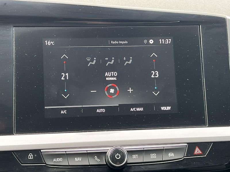 Opel Grandland (2023) 1.5CDTi 96kW AUTOMAT ČR NOVÉ - fotka 15 z 24