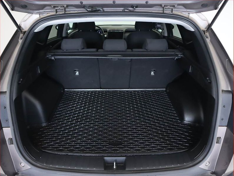 Hyundai Tucson (2021) 1.6 T-GDI 48V MHEV - fotka 14 z 22