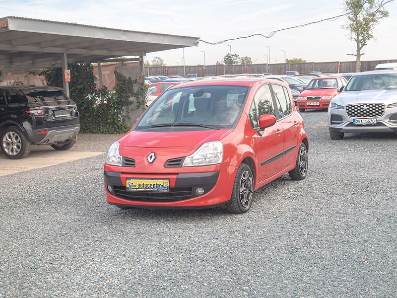 Renault Modus (2008) 1.2i 55KW – PO ROZVODECH - fotka 1 z 38