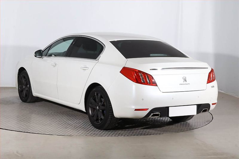 Peugeot 508 (2014) 2.2 HDi, Automat, Serv.kniha - fotka 4 z 25