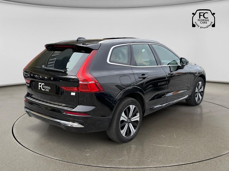 Volvo XC60 (2023) T6 AWD Recharge Plus Bright - fotka 5 z 51