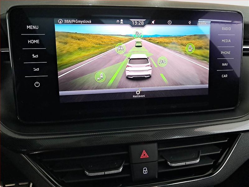 Škoda Kamiq (2019) Monte Carlo 1.5 TSI - fotka 21 z 23