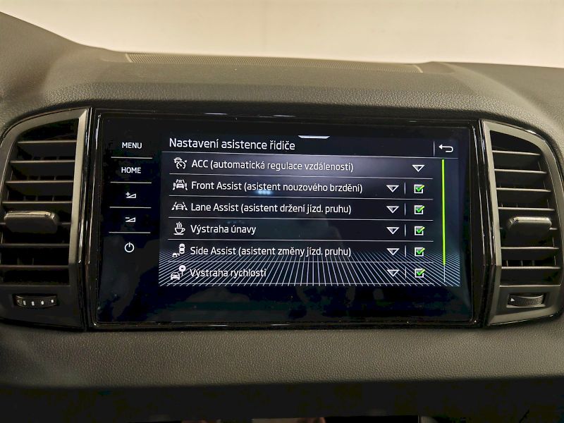 Škoda Karoq (2025) 2.0 TSI 140 kW DSG 4x4 Sportli - fotka 11 z 32