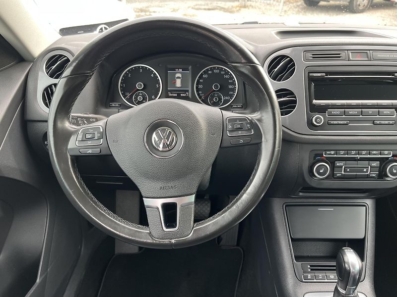 Volkswagen Tiguan (2012) 2.0 TDI 103 KW 4x4 - fotka 12 z 21