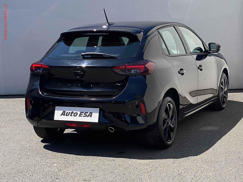 Opel Corsa (2025) 1.2 T, GS Line, LED, kamera - fotka 4 z 17