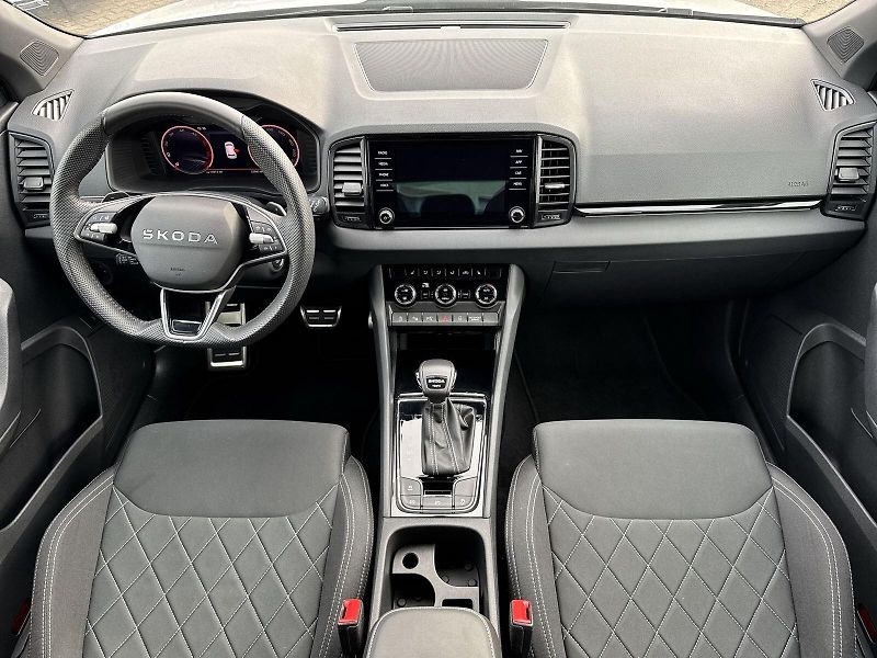 Škoda Karoq (2025) 2.0 TDI 4x4 DSG Sportline - fotka 5 z 36