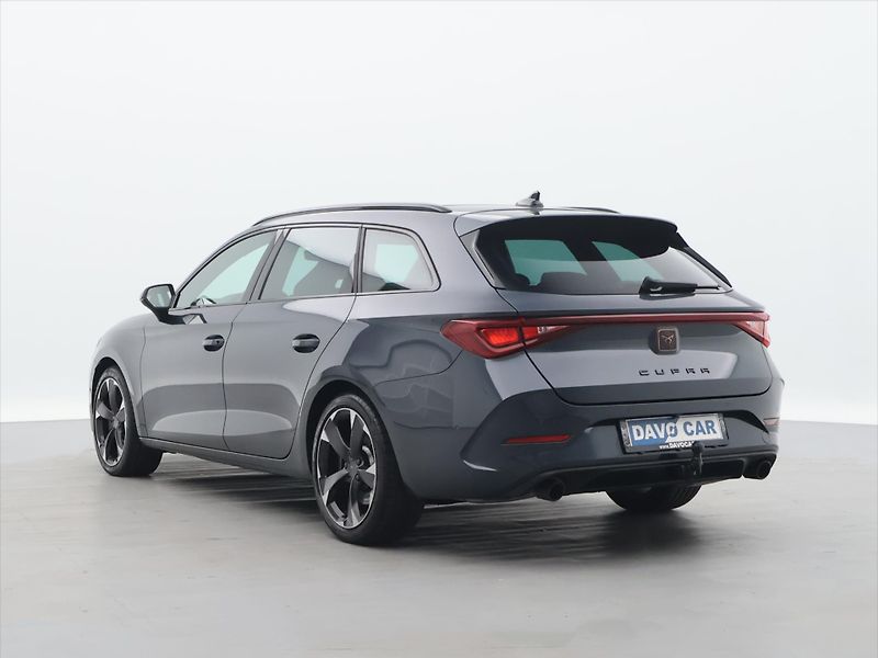 Cupra Leon 2.0 TSI 180kW ST DSG LED ACC - fotka 5 z 25