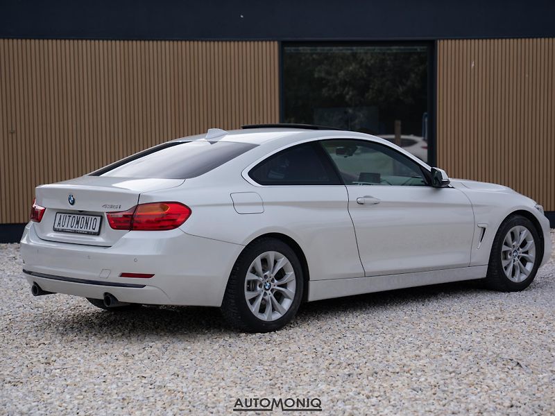 BMW Řada 4 (2016) 435i F32 Sport Pano, H&K, HUD - fotka 2 z 24